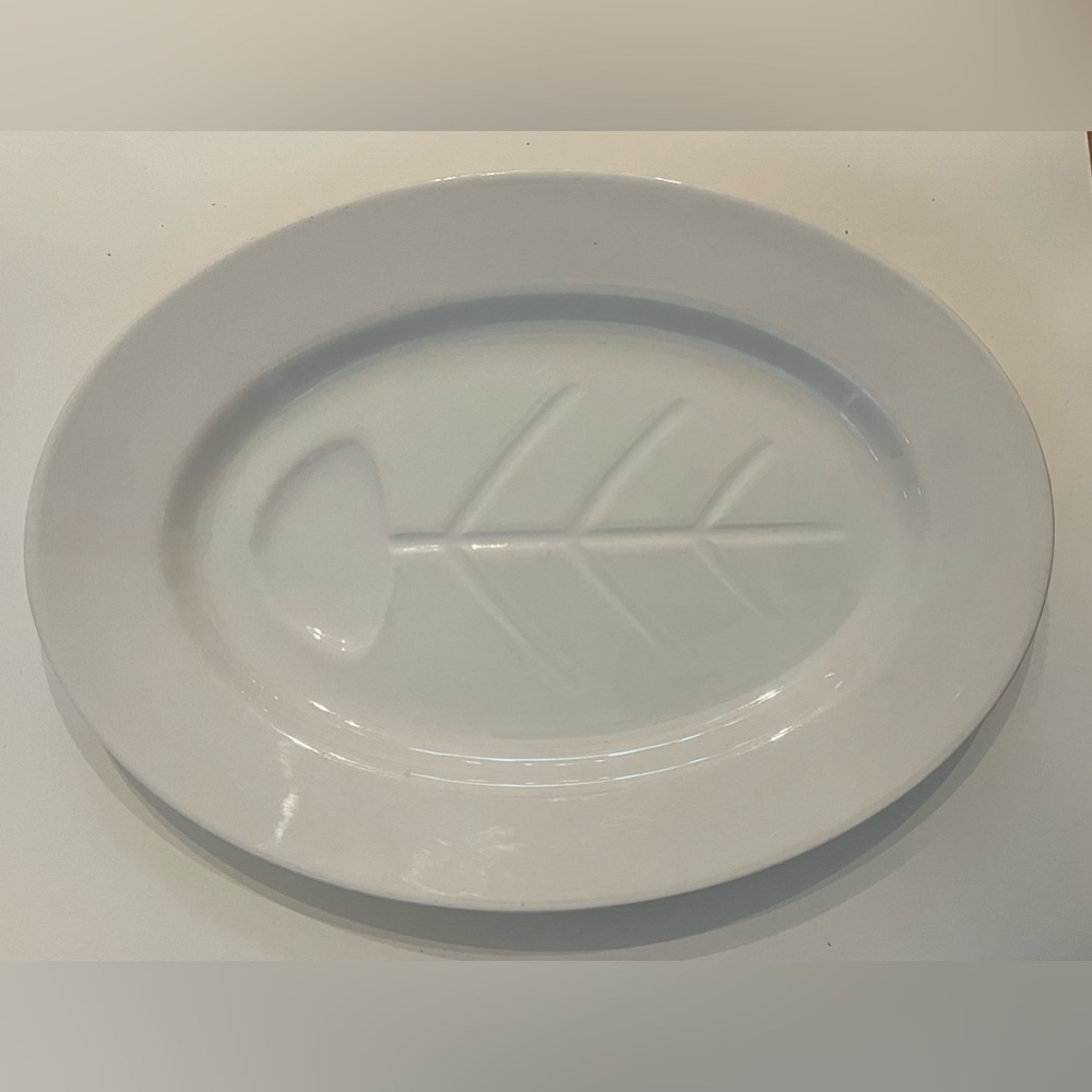 Ideal Ironstone Ware Ide Bros. Japan White Oval Plate with fish design-vintage